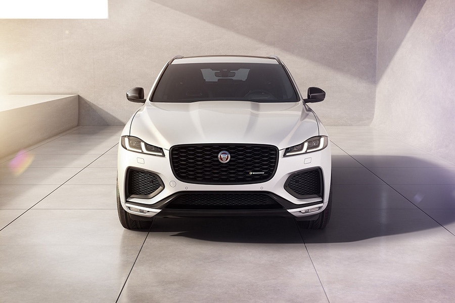 Jaguar F-PACE Gets R-Dynamic Black Model And Enhanced Technology