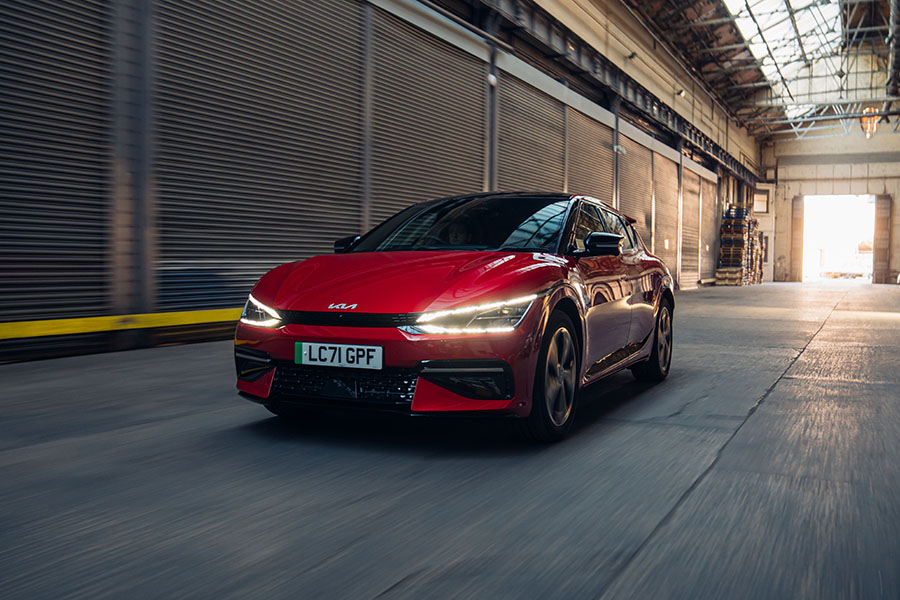 The Kia EV6 Named ‘Crossover Of The Year’ At 2021 TopGear.com Awards